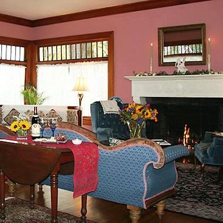 The Napa Inn Экстерьер фото