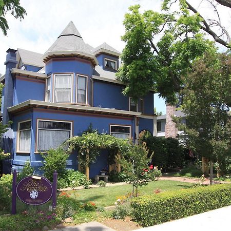 The Napa Inn Экстерьер фото