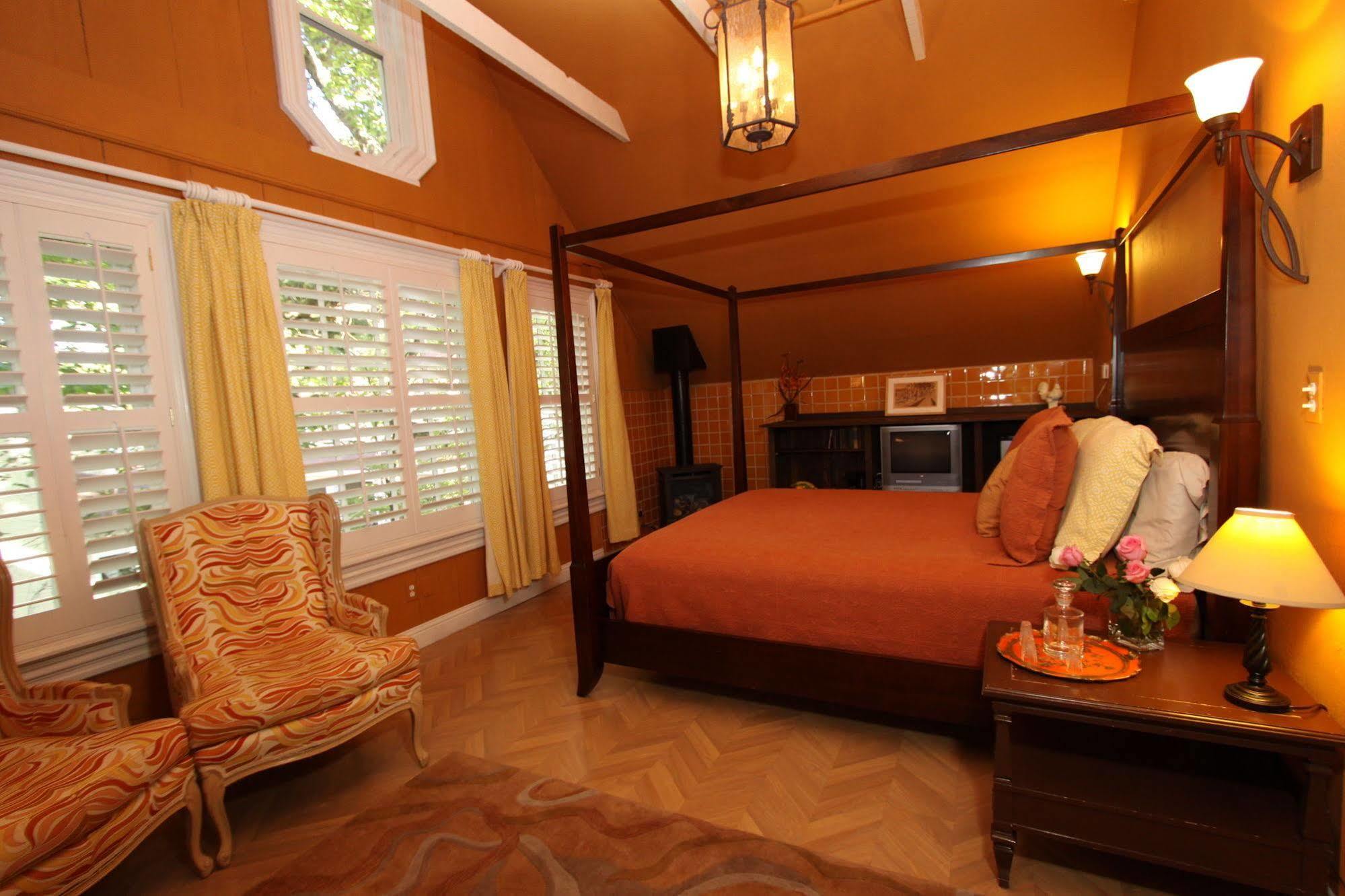 The Napa Inn Экстерьер фото