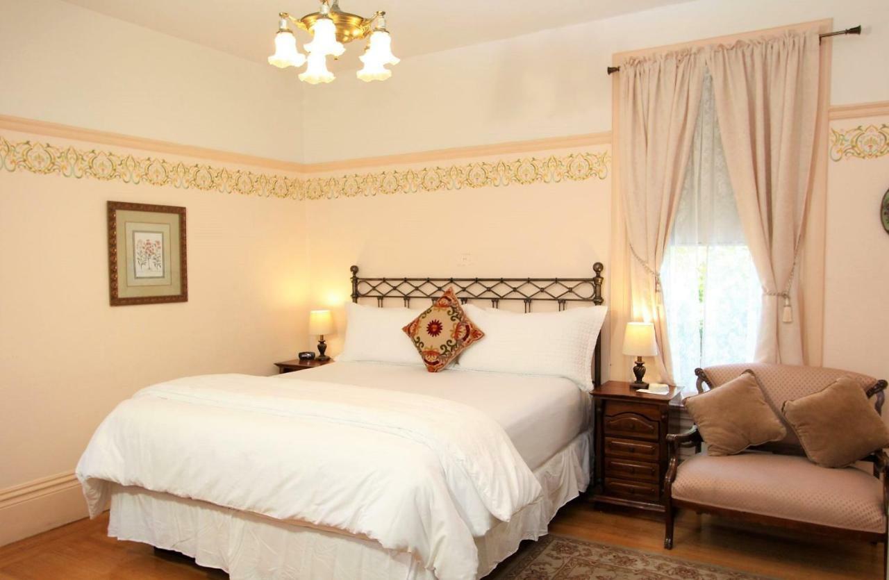 The Napa Inn Экстерьер фото