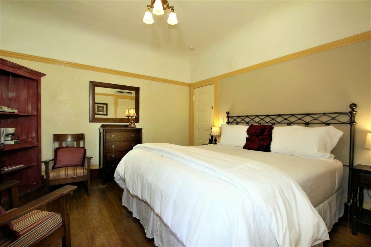 The Napa Inn Экстерьер фото