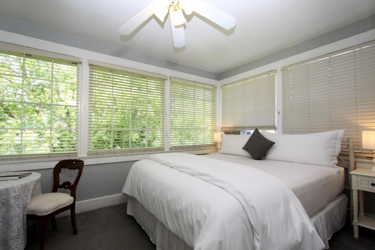 The Napa Inn Экстерьер фото